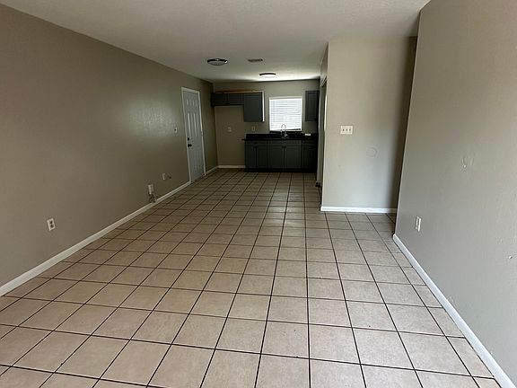 3rd image of 3216 N 50th St APT A