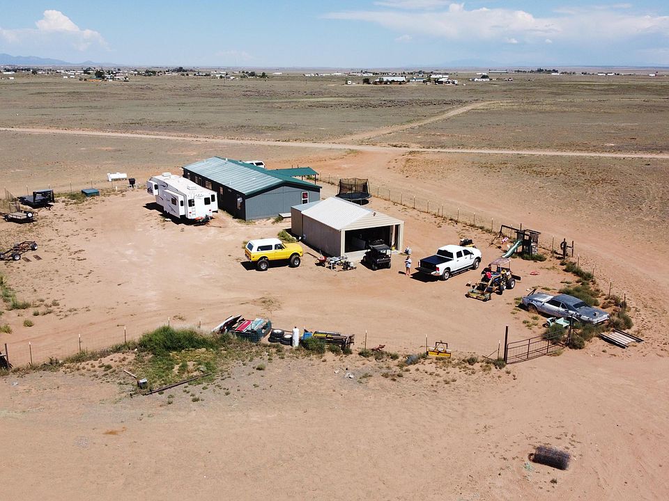 1st image of 33 Palomino Dr #3