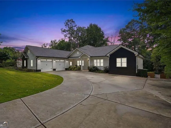 5384 Harris Cir, Atlanta, GA 30338