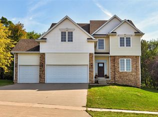 6209 NW 94th St, Johnston, IA 50131