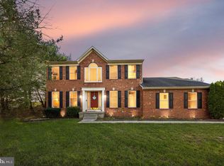 1 Quail Hollow Dr, Sewell, NJ 08080