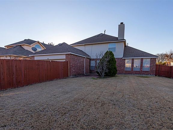4th image of 9024 McMullen Dr