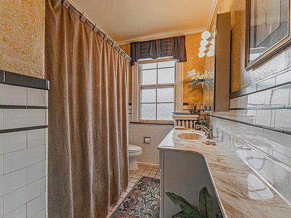 29th image of this home