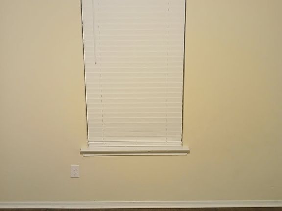 3rd image of 248 Market St APT H