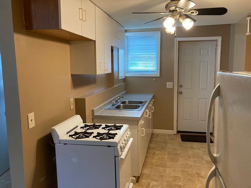 2nd image of 1-439 Main St #1