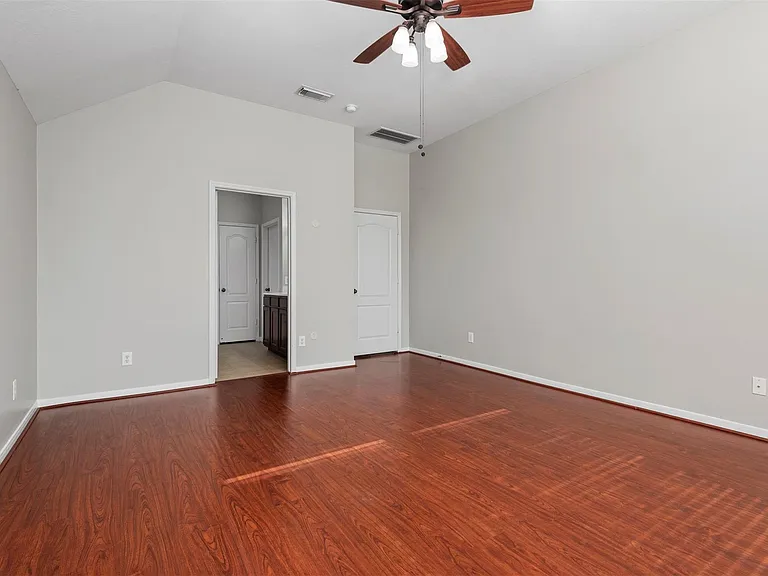 16139 Colt Springs Ln — Photo 17