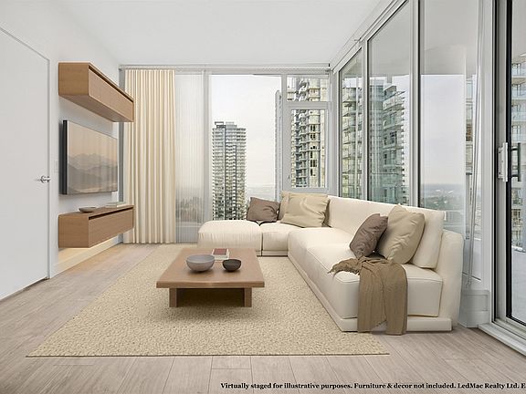 5th image of 4988 Bennett St #806