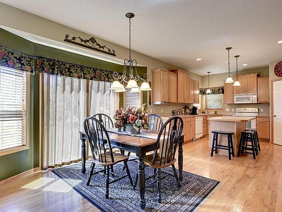 4th image of 1227 N Windmill Crk