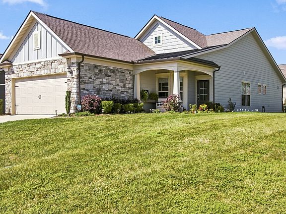 2nd image of 4007 Scott Ct