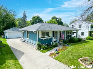 2439 Paris Ave NE, Grand Rapids, MI 49505