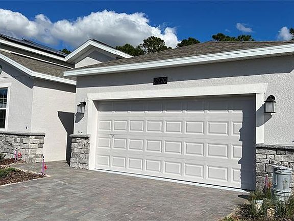 3rd image of 2970 Camden Loop