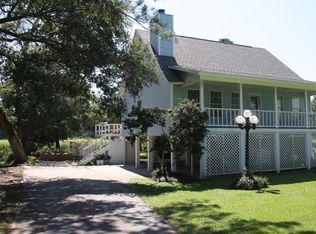 5208 La Paix Dr, Sulphur, LA 70665