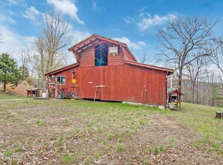 232 Windcrest Ln, Harriman, TN 37748