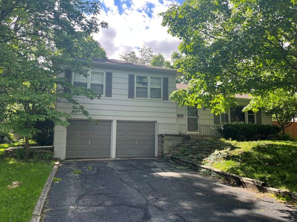 10210 Woodson Dr