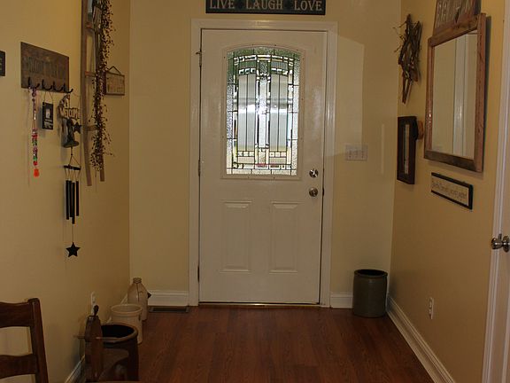 4th image of 831 Allendale Dr