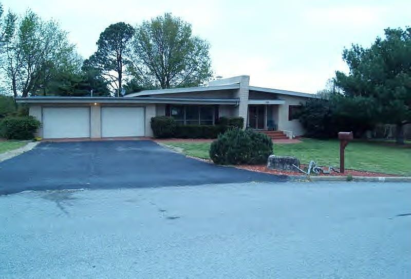 Large Ranch Style Home