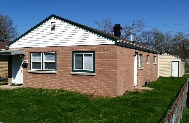 1st image of 1845 N Centennial St
