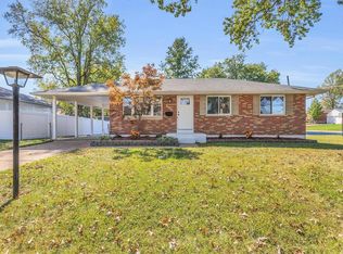 4674 Kramer Dr, Saint Louis, MO 63123