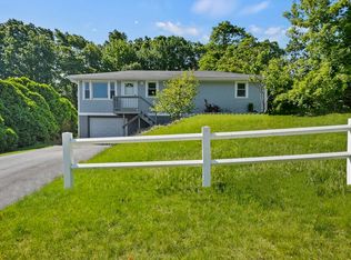 40 Orton St, Worcester, MA 01604
