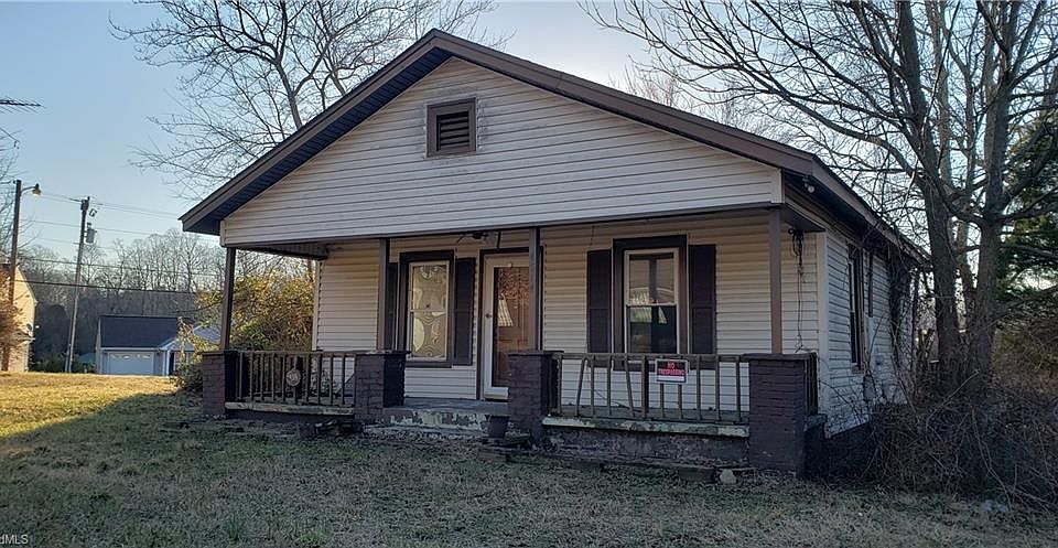 1st image of 4514 Summit Ave
