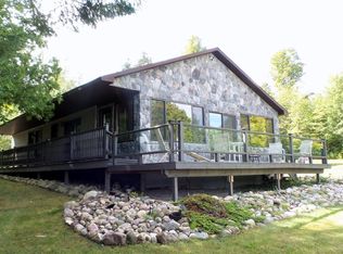 5474 Hiawatha Dr, Cheboygan, MI 49721