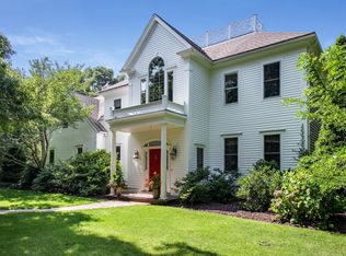 4 Hornbeam Cir, East Sandwich, MA 02537