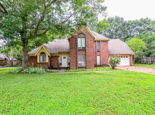 3989 Clubview Dr, Memphis, TN 38125