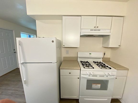 2nd image of 12120 Menaul Blvd NE #4