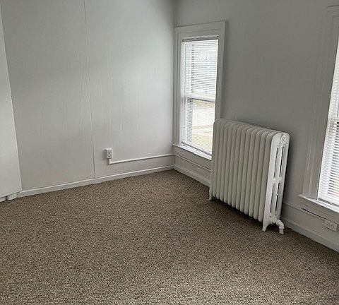 5th image of 219 N Huron St #4