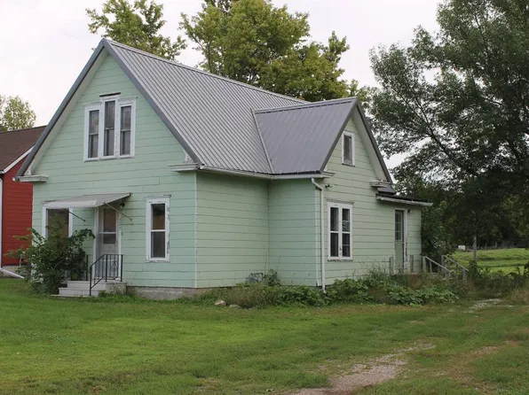 505 S Virginia St, George, IA 51237