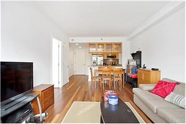 Rented by Demsker Realty | media 16