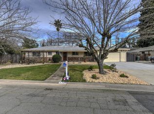 2120 Homewood Way, Carmichael, CA 95608