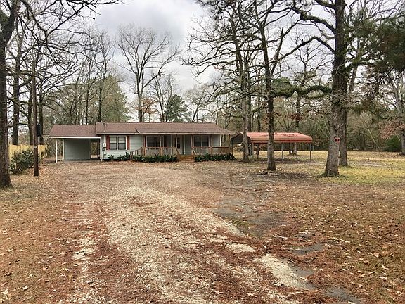 3rd image of 4602 Oakwood Dr