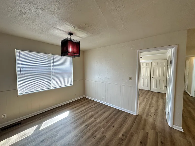 5028 N Linn Ave — Photo 5