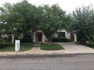 2213 Cantera Cir, Eagle Pass, TX 78852