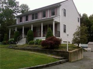 95 Long Rd, Fairhaven, MA 02719