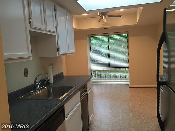 5th image of 10223 Valentino Dr APT 7324