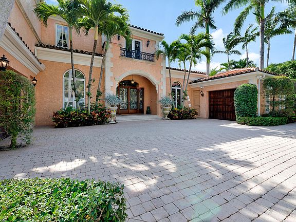 3rd image of 240 Via Las Brisas