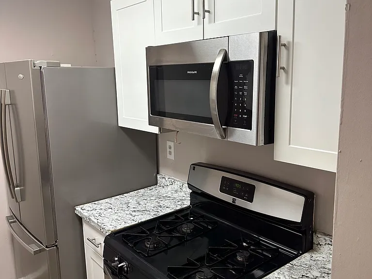 1412 Pine Tree Trl — Photo 4