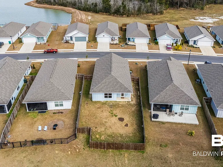 8712 Summer Bay Ln — Photo 13