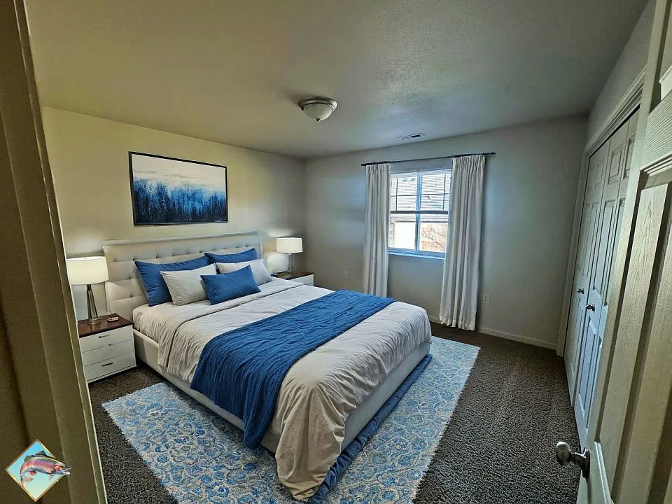 2 bed, 2.0 bath, 1128 sqft, $1,495 — Photo 3