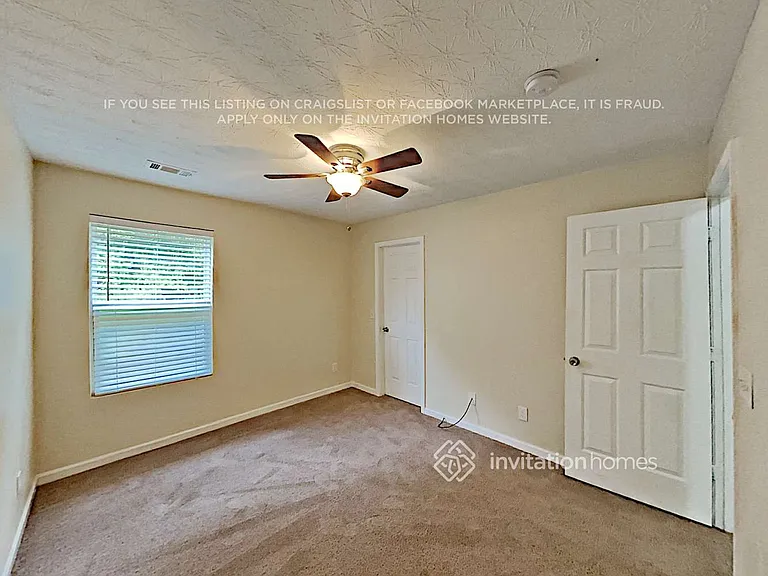 414 Waterbury Way — Photo 12