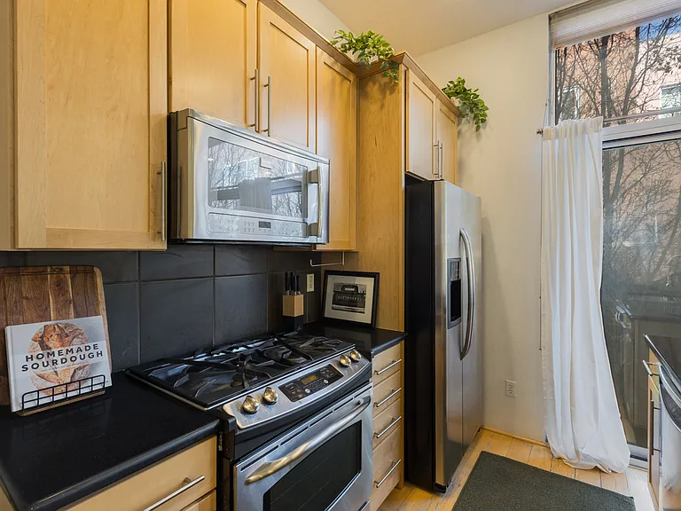 877 Silver Ave SW — Photo 19