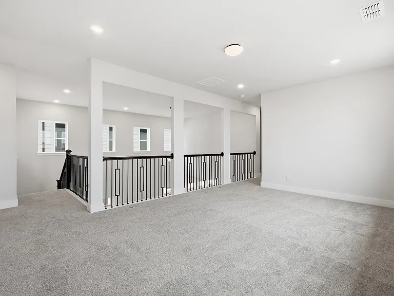 7243 Farley St — Photo 42