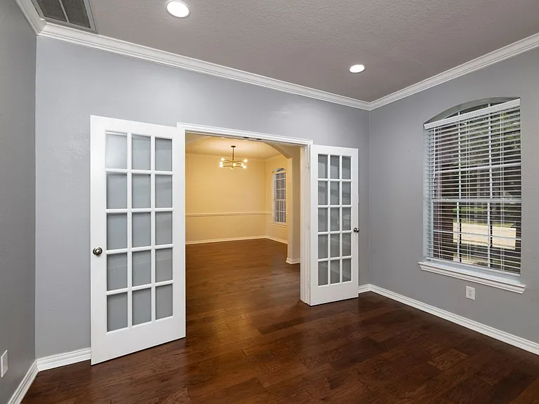 404 Tarpan Trl — Photo 3