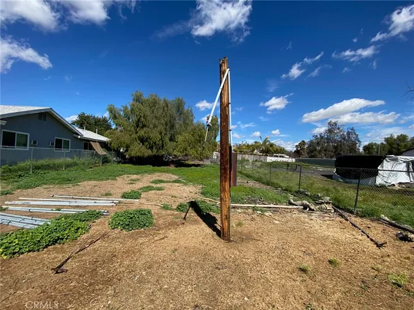 21650 Bailly St #97, Perris, CA 92570