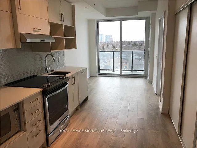 128 Fairview Mall Dr #707