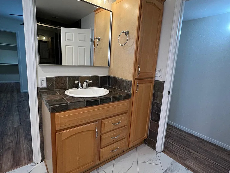 7418 Stoneview Ct — Photo 14