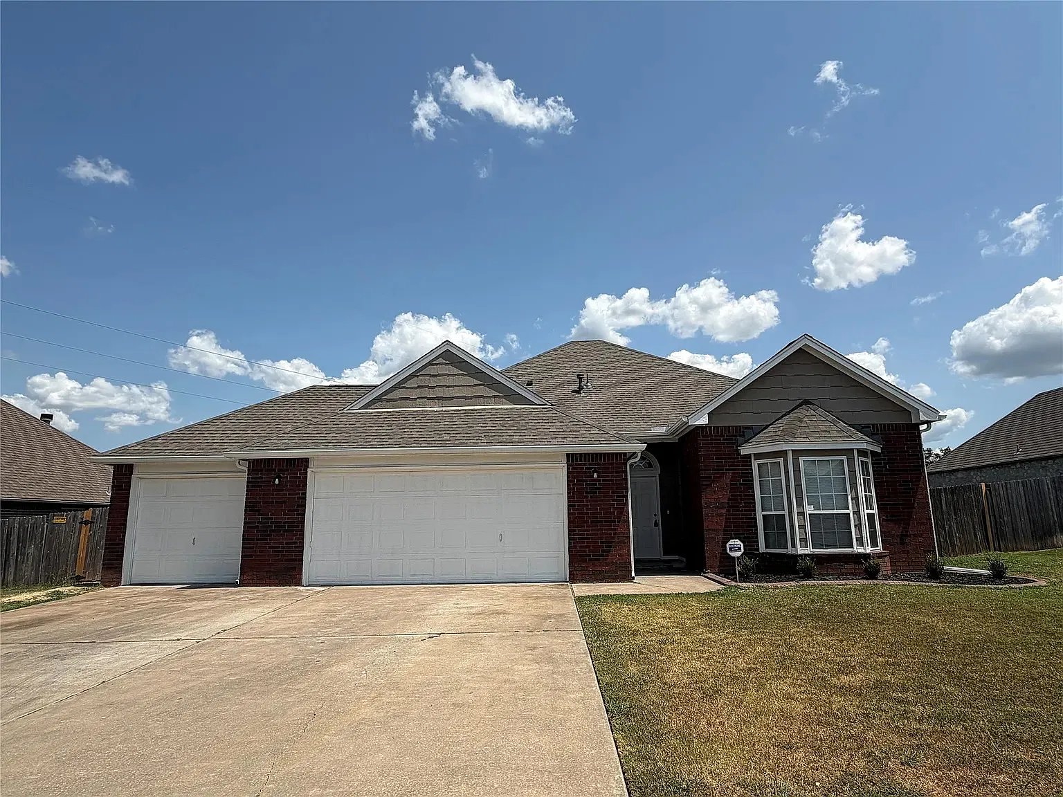 3 bed, 1691 sqft, $2,150 — Photo 1