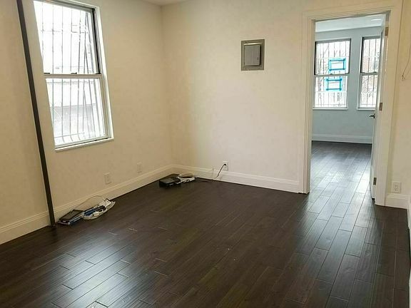 5th image of 28-51 48th St Floor 2